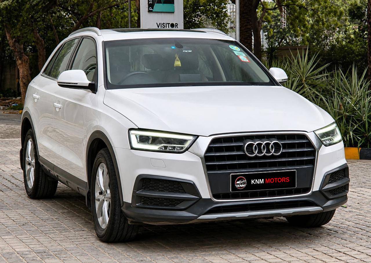 AUDI Q3